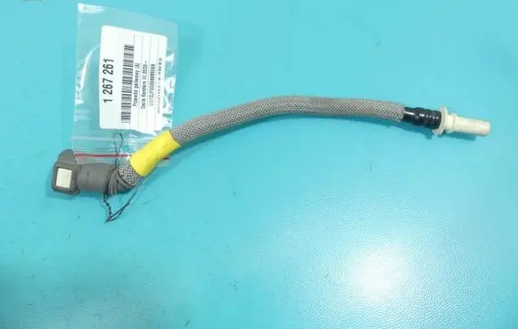 Dacia Sandero III Fuel line pipe 118724601R IMPRK1267261