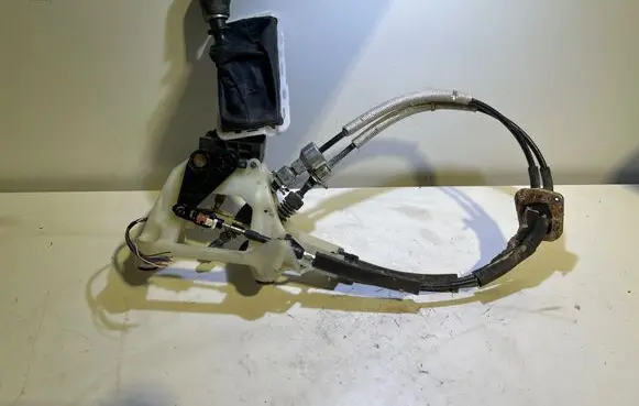 Gear shifter/selector