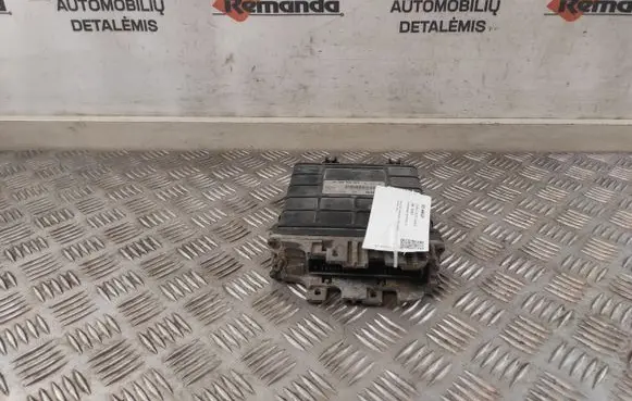 Volkswagen Golf III Engine control unit/module ECU 028906021F