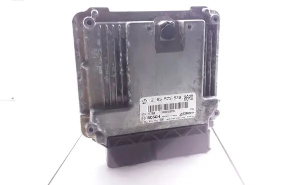 Opel Insignia A Engine control unit/module 55573539 0281015774