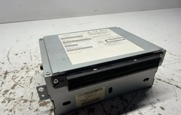 Volvo S80 Radio/CD/DVD/GPS head unit CF6N18C815HA