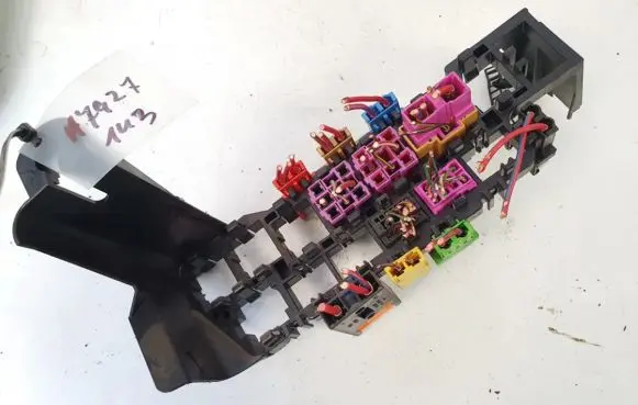 Audi A6 S6 C5 4B Fuse box set 8d1937545
