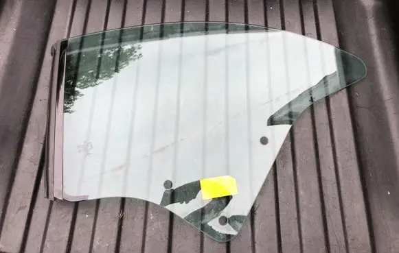 Mercedes-Benz E W238 Rear side window A2386704700 43R00050