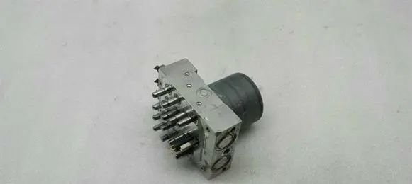 Mercedes-Benz CLS C218 X218 ABS Pump A2124313612