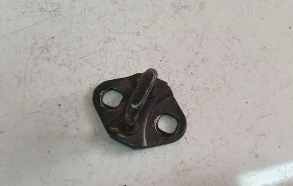 Peugeot 406 Rear door lock loop/hook striker 