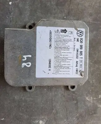 Volkswagen PASSAT B5.5 Airbag control unit/module 1C0909605C 5WK43352 12040302
