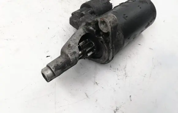 Audi A4 S4 B5 8D Starter motor 059911023H 0001109021