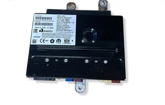 Chrysler Pacifica Video control module 049441608065 68376134AD 347710460