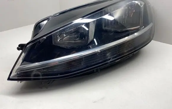 Volkswagen Golf VII Headlight/headlamp 5G1941005D 1EB01306601