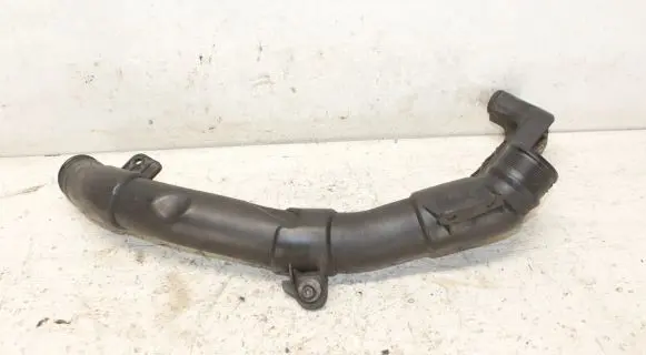 Audi Q3 8U Intercooler hose/pipe 5N0145840H