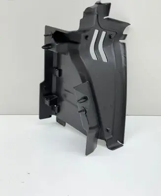 Volvo XC60 Intercooler air guide/duct channel 31383684