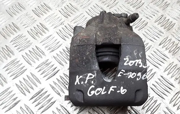 Volkswagen Golf VI Front brake caliper