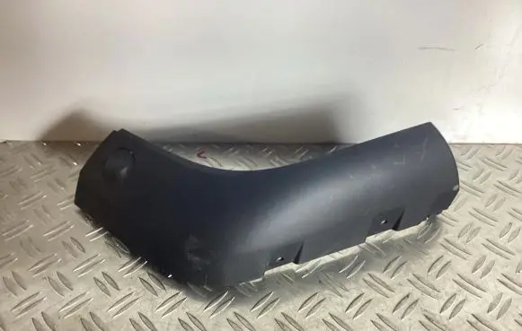Mini One - Cooper F56 F55 Rear bumper corner part panel trim 7365155