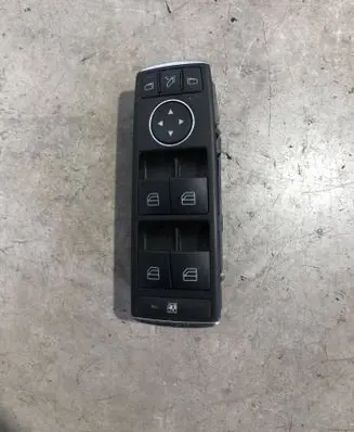Mercedes-Benz CLS C218 X218 Electric window control switch A2129056100