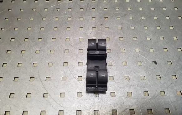 Seat Toledo III (5P) Electric window control switch 1K4959857A