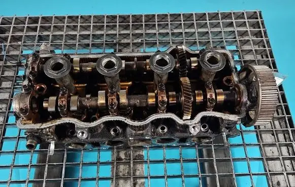Toyota RAV 4 (XA10) Engine head 3SFE IMPRK1546729