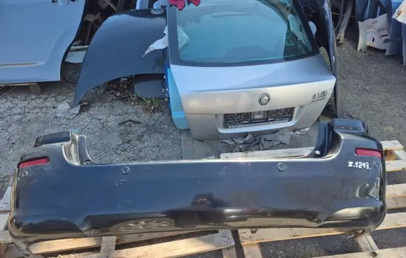 Toyota Corolla Verso AR10 Rear bumper 