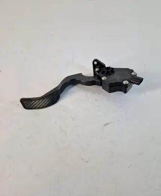 Mazda 2 Accelerator throttle pedal K42387410