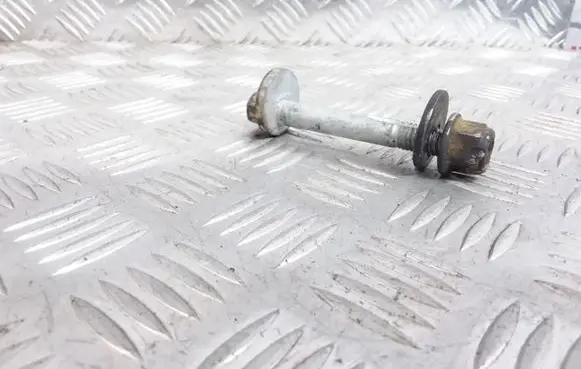 Volvo V60 Rear suspension camber bolt 