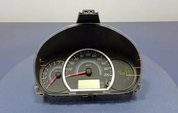 Mitsubishi Space Star Speedometer (instrument cluster) 8100B321