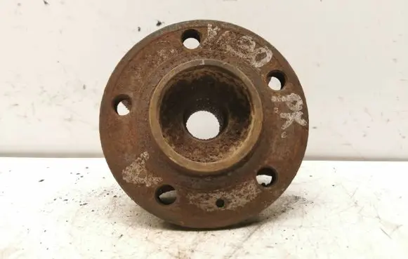 Volvo XC90 Front wheel bearing hub 