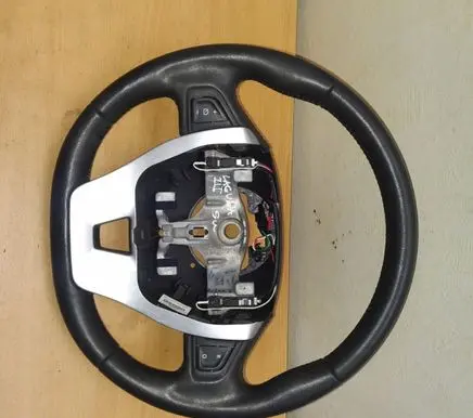 Renault Laguna III Steering wheel 484300005R