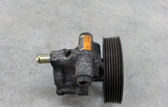 Renault Espace IV Power steering pump 
