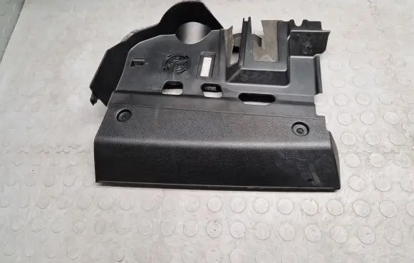 BMW 1 F20 F21 Dashboard lower bottom trim panel 9236595