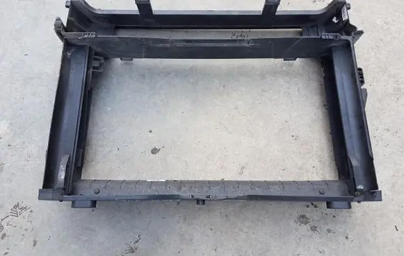 BMW 5 E60 E61 Radiator trim 