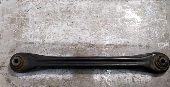 Volkswagen Touareg I Rear control arm 7L0501631B