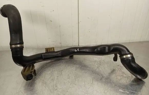 Audi A4 S4 B7 8E 8H Intercooler hose/pipe 3C0145840H