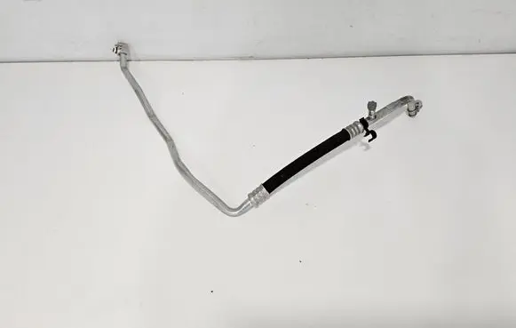 Mini Clubman F54 Air conditioning (A/C) pipe/hose 6832950 64536832950