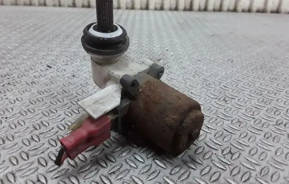 Peugeot Boxer Windscreen/windshield washer pump