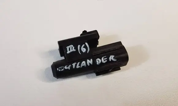Mitsubishi Outlander Outside/exterior temperature sensor 01D20