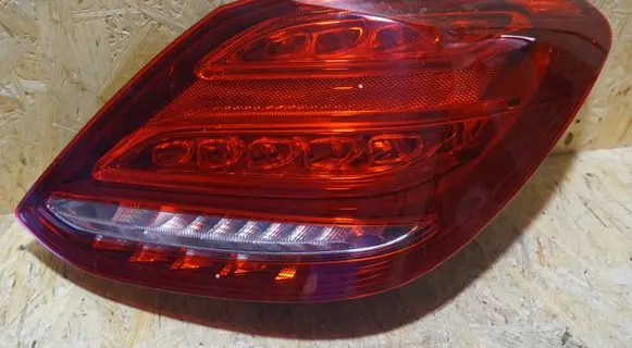 Mercedes-Benz C W205 Rear/tail lights A2059061457