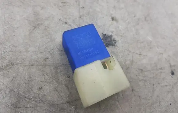 Chrysler Pacifica Other relay 2523079915