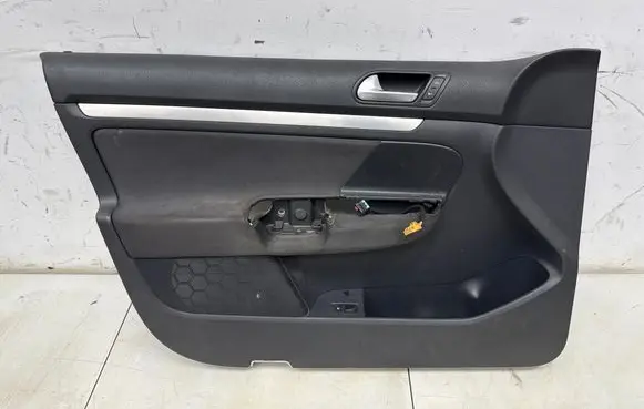 Volkswagen Jetta V Front door card panel trim 1K4868109