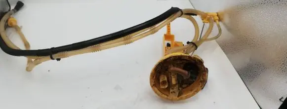 BMW 1 E81 E87 Fuel level sensor 09200801