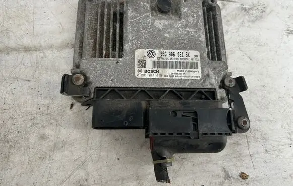 Volkswagen Touran I Engine control unit/module 03G906021SK 0281014419 03G906021AN