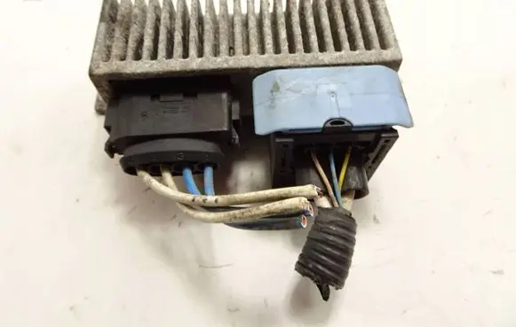 Nissan Qashqai Glow plug pre-heat relay 8200558438A