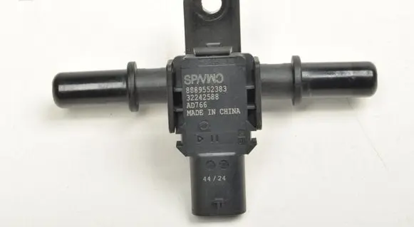 Volvo XC40 Fuel level sensor 32242588