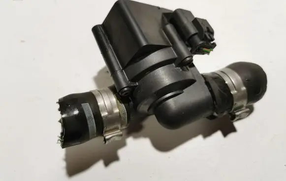 Volvo V60 Electric auxiliary coolant/water pump 31366009