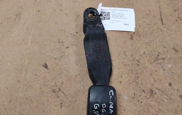 Ford Focus C-MAX Middle seatbelt buckle (rear) 3M51R60044BD 012900Z 060228