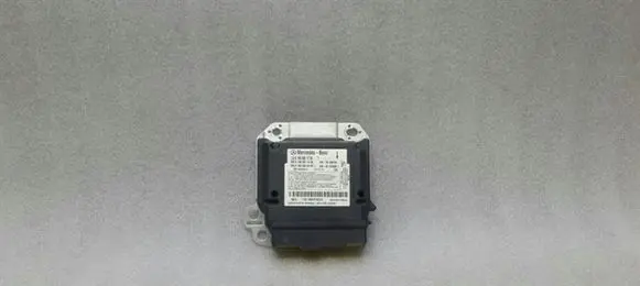 Mercedes-Benz ML W166 Airbag control unit/module A1669001709