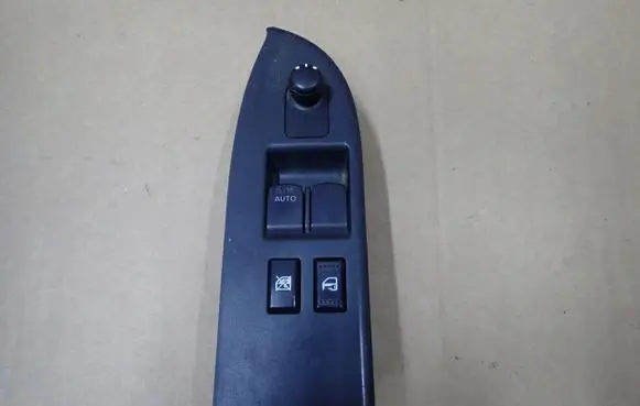 Suzuki Grand Vitara I Other switches/knobs/shifts