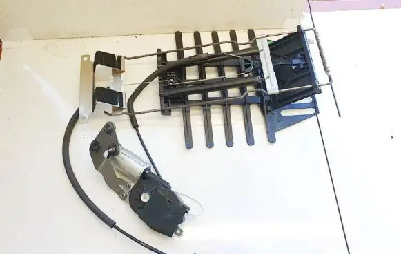 Audi A6 S6 C5 4B Seat adjustment motor 230703b ec-0916