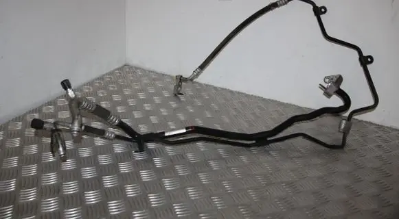Volkswagen Crafter Air conditioning (A/C) pipe/hose A9068301215 9068301215