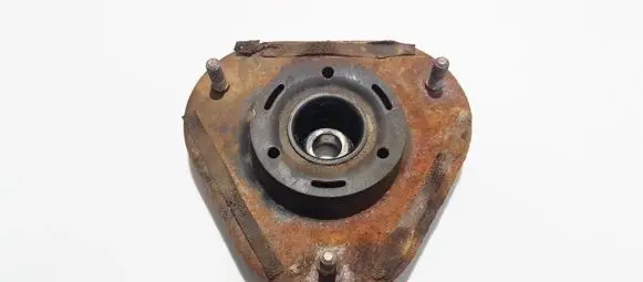 Toyota Avensis T250 Coil spring mount 