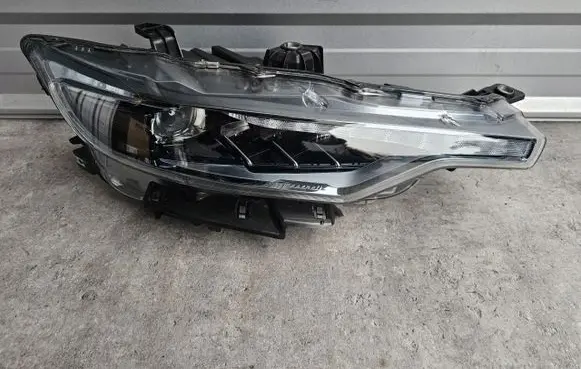 Maserati Levante Headlights/headlamps set 6701038310