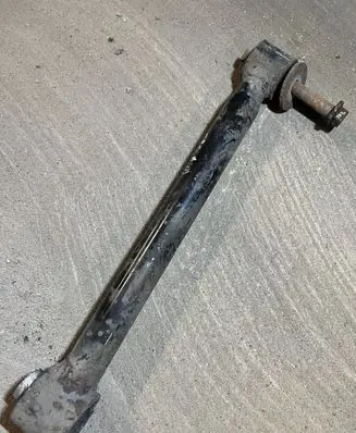 Land Rover Freelander Rear control arm